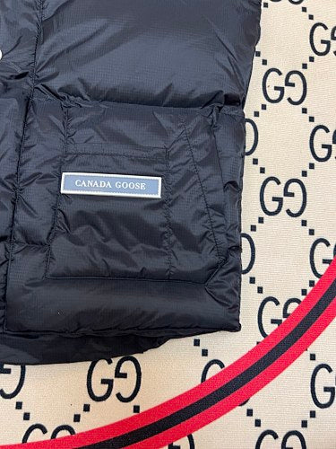 Canada Goose Black Freestyle Crew Down Vest