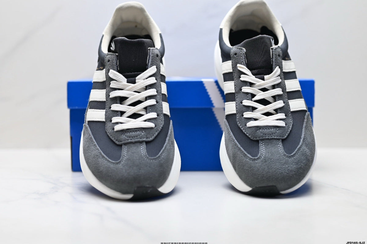 Adidas K81801650 Unisex Running Shoes - 4 Colorways incl. Grey/Black & White/Grey