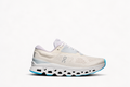 Women's Cloudstratus 3