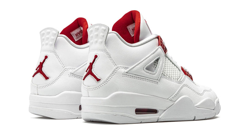 Air Jordan 4 Retro "Metallic Pack" (University Red)