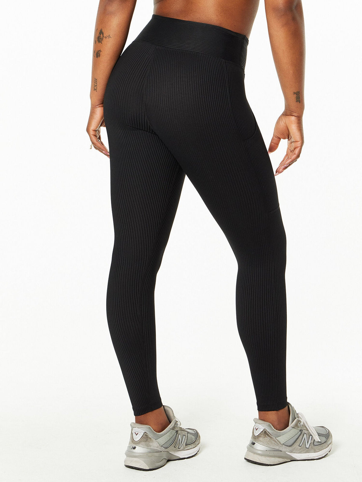 RIBBED POCKET LEGGING