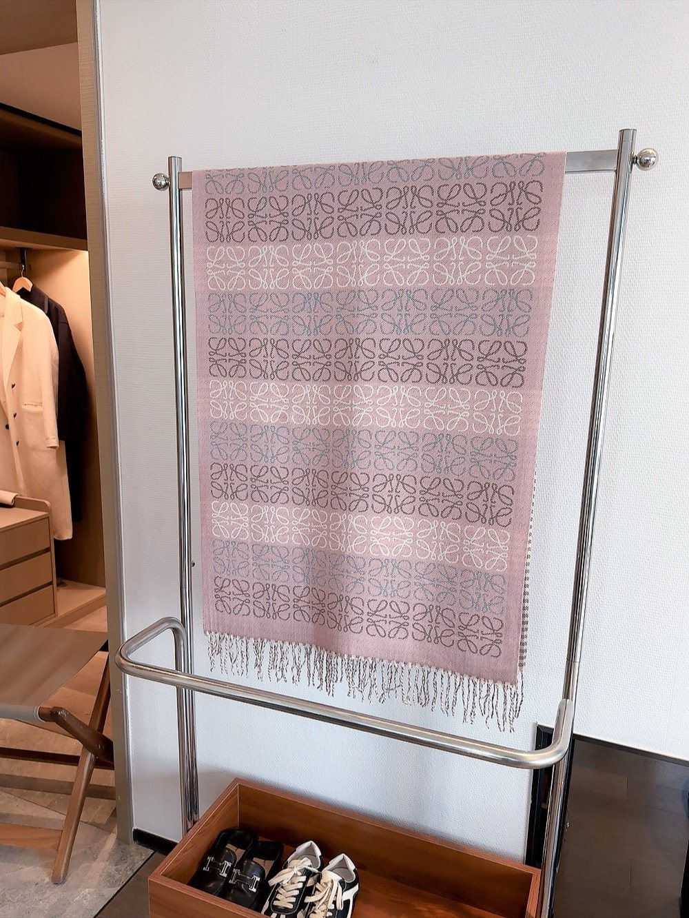 Reversible Patterned Fringed Scarf
