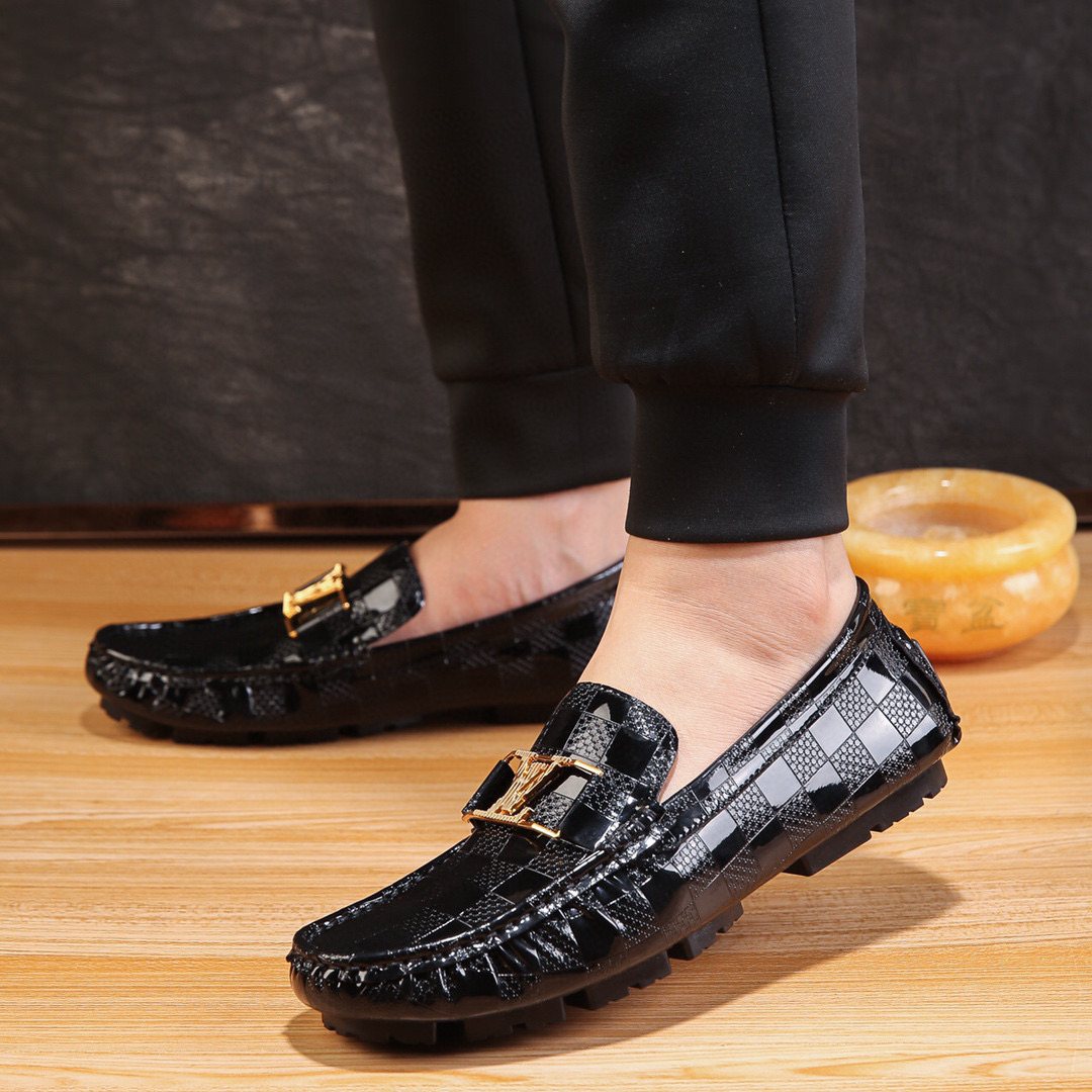 Louis Vuitton Men's Black Buckle Driving Loafers