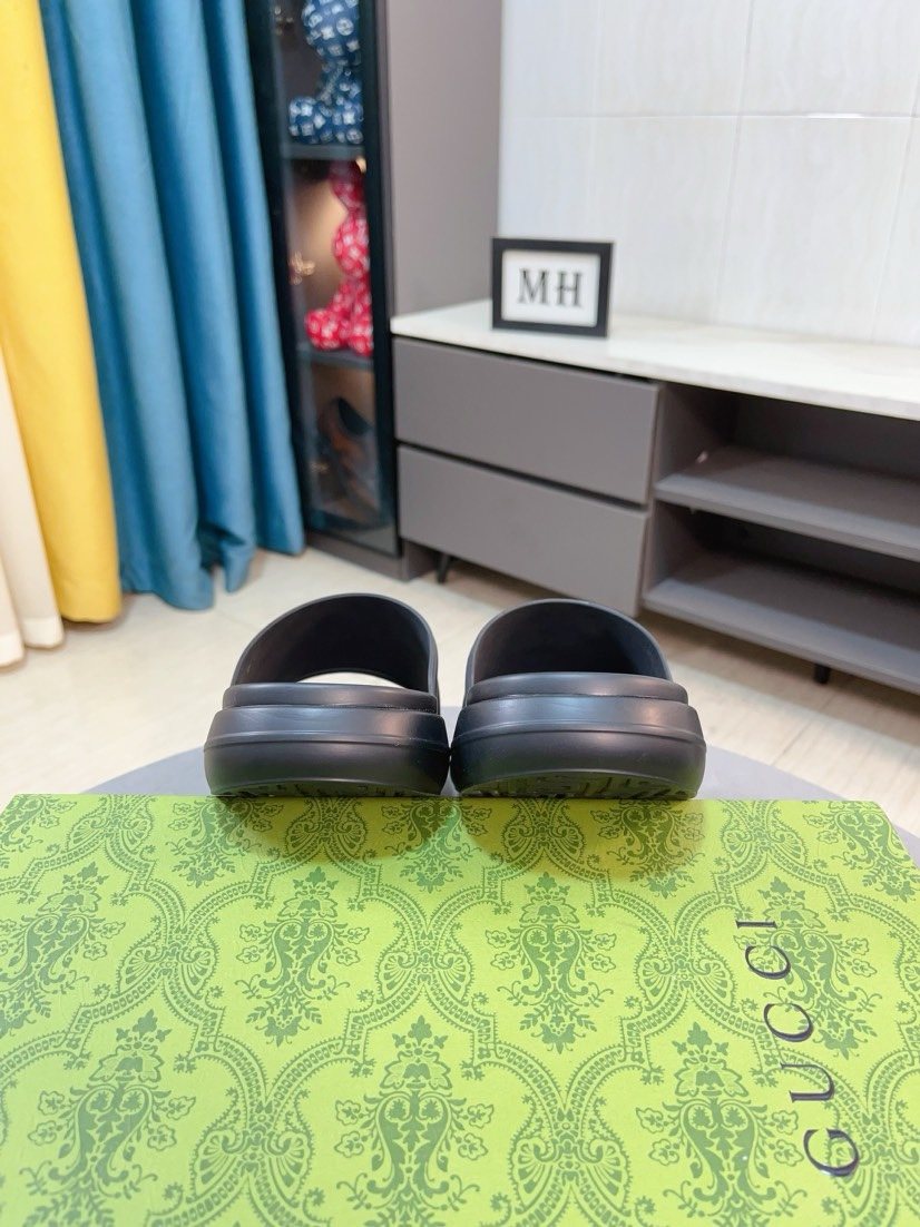Gucci Striped Slide Sandals