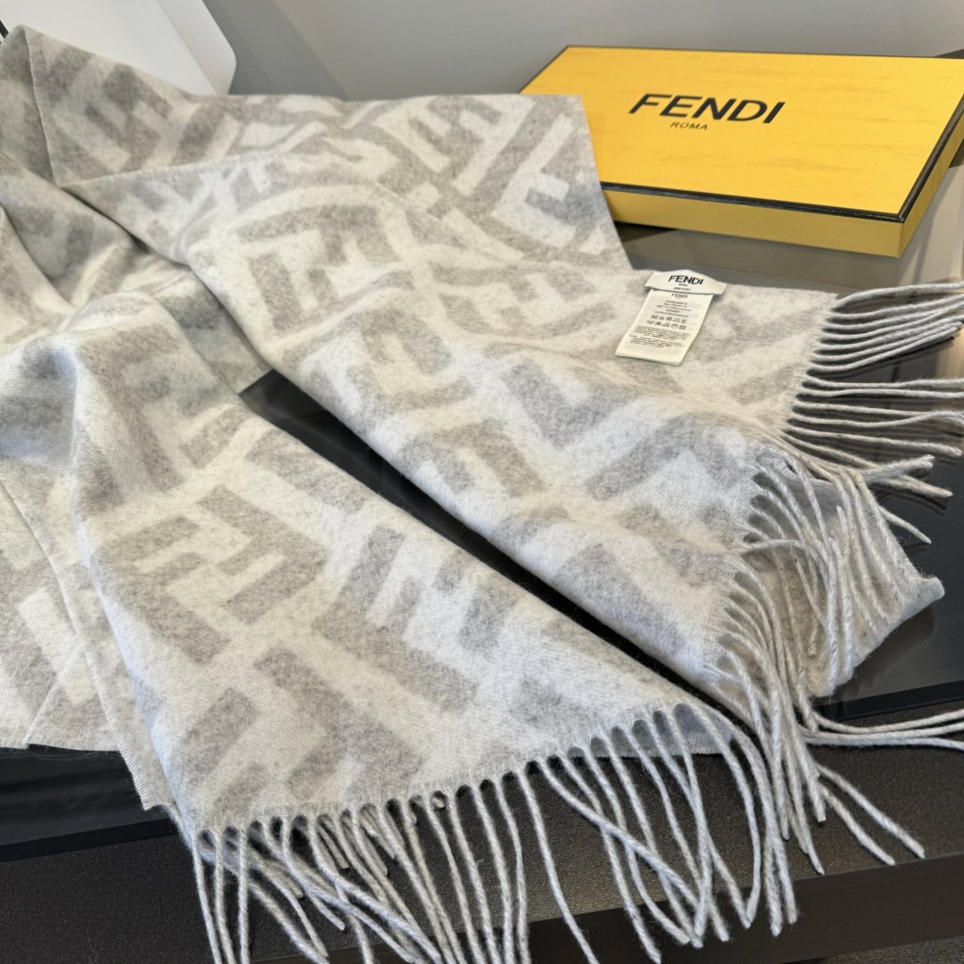 Fendi Geometric Fringed Scarf